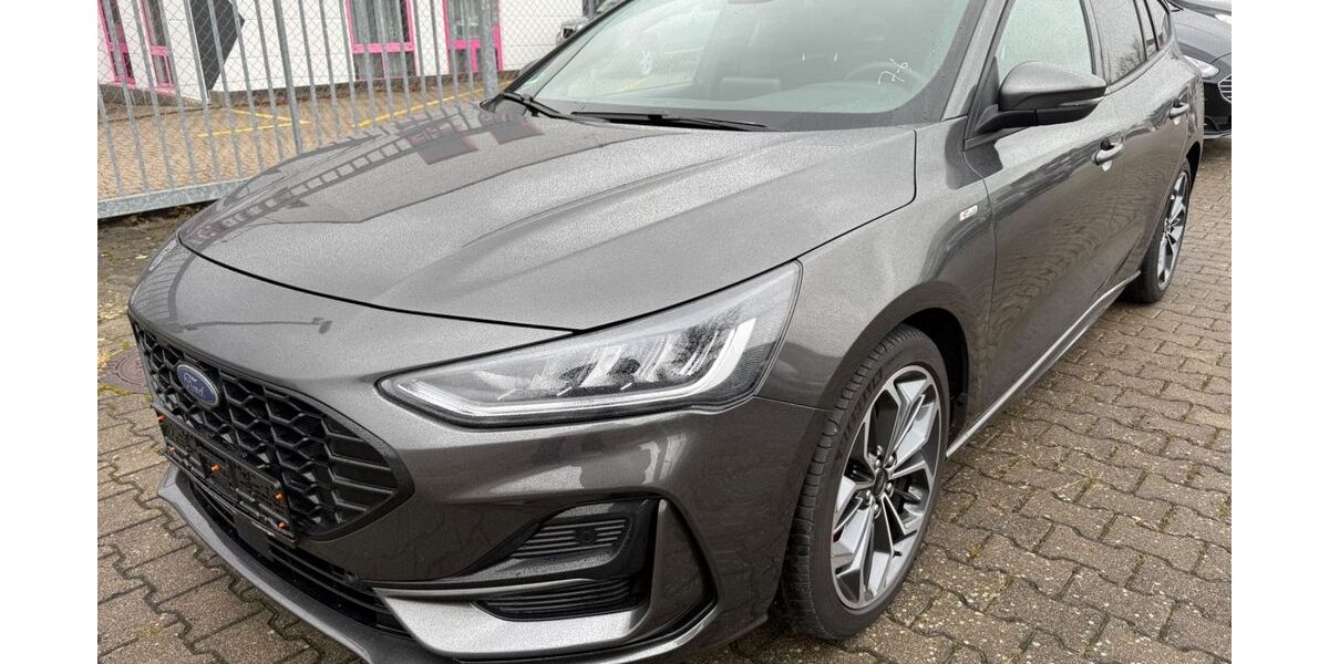 Ford Focus 95.000 km 16.600 &euro; Nufringen 71154