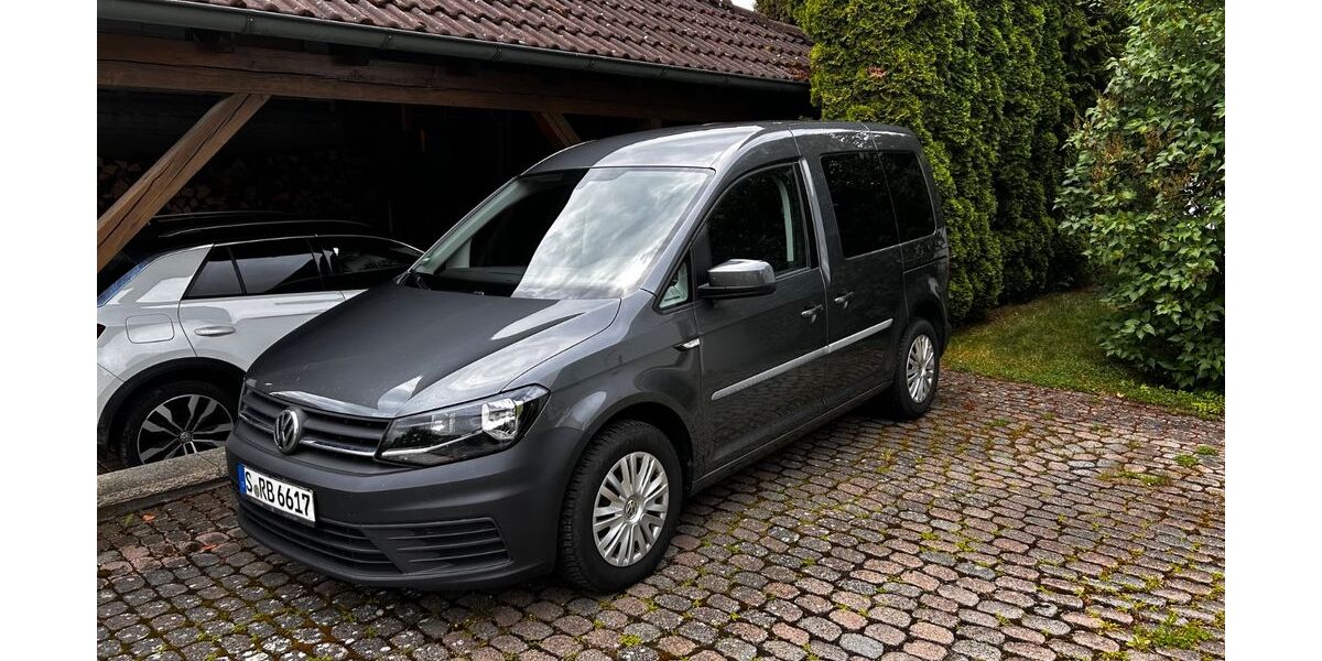 VW Caddy 146.700 km 16.200 &euro; Rottenburg 72108