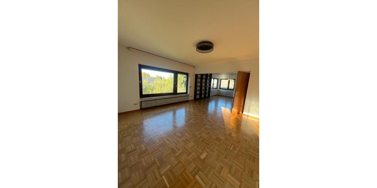 Einfamilienhaus Bad Urach - 8 Zimmer, 187 m&sup2;, 529.000&euro; | Angebot:27545339