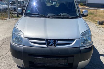 Peugeot Partner 207.000 km 899 &euro; Rangendingen 72414