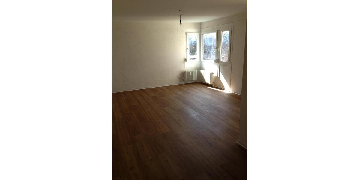 Etagenwohnung Esslingen am Neckar Oberesslingen - 3 Zimmer, 81 m&sup2;, 864&euro; | Angebot:26458989