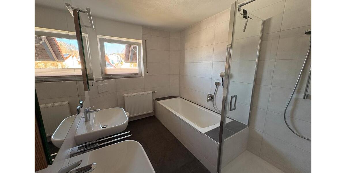 Etagenwohnung Burladingen - 3.5 Zimmer, 81 m&sup2;, 249.000&euro; | Angebot:24564915