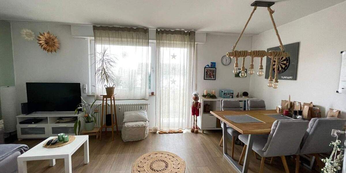 Mehrfamilienhaus, Wohnhaus Kusterdingen - 6 Zimmer, 187 m&sup2;, 699.000&euro; | Angebot:26489195