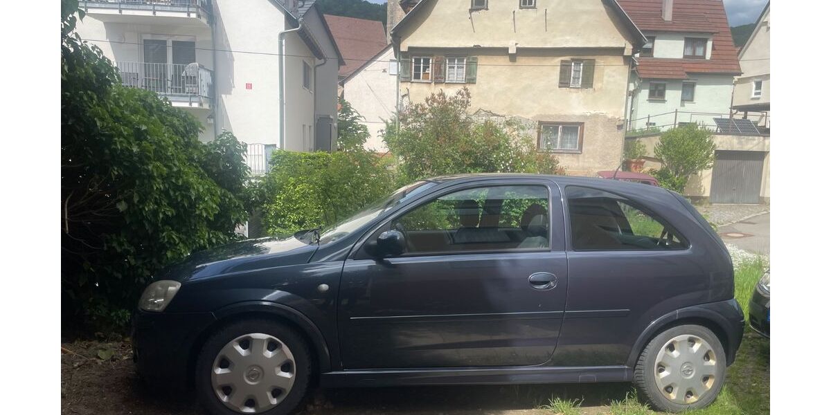 Opel Corsa 145.000 km 3.600 &euro; Reutlingen 72770