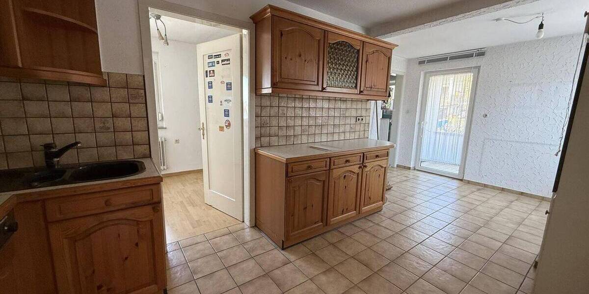 Mehrfamilienhaus, Wohnhaus Ostfildern Scharnhausen - 7 Zimmer, 210 m&sup2;, 639.000&euro; | Angebot:26029990