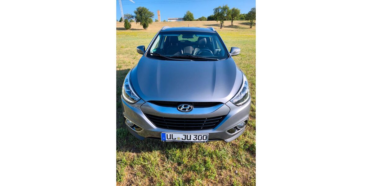 Hyundai TUCSON 80.880 km 14.000 &euro; Reutlingen 72768