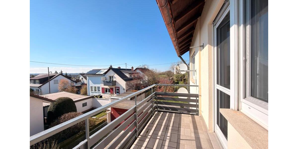 Etagenwohnung Esslingen am Neckar Oberesslingen - 3.5 Zimmer, 82 m&sup2;, 299.000&euro; | Angebot:26042498