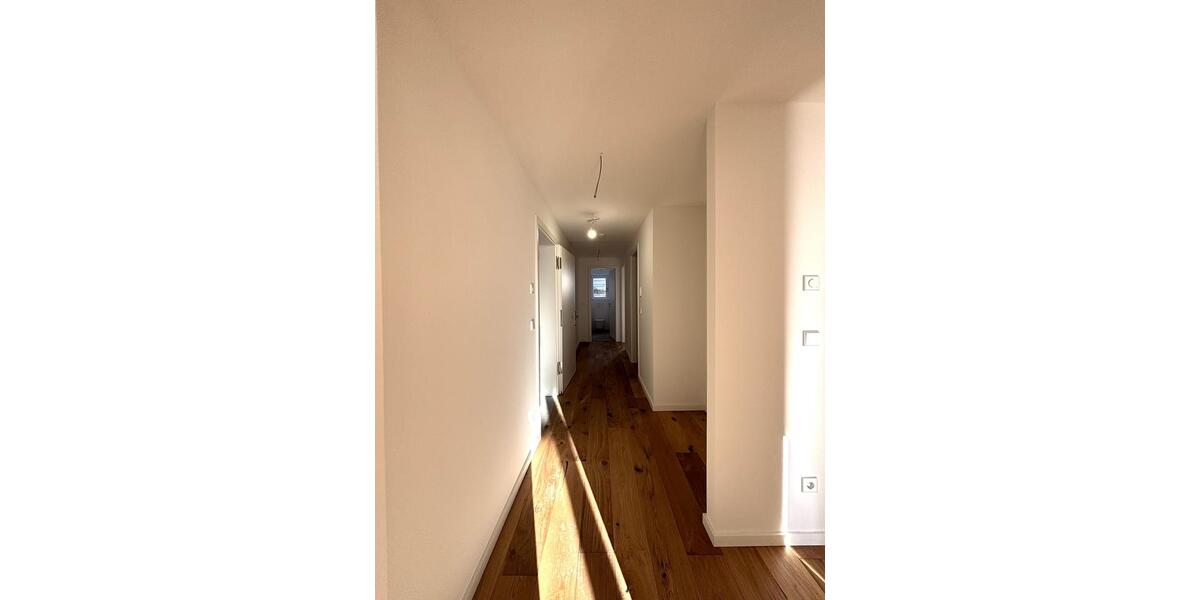 Erdgeschoßwohnung Sindelfingen - 2 Zimmer, 73 m&sup2;, 1.135&euro; | Angebot:24400065