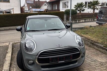 Mini Cooper 94.000 km 13.000 &euro; Notzingen 73274