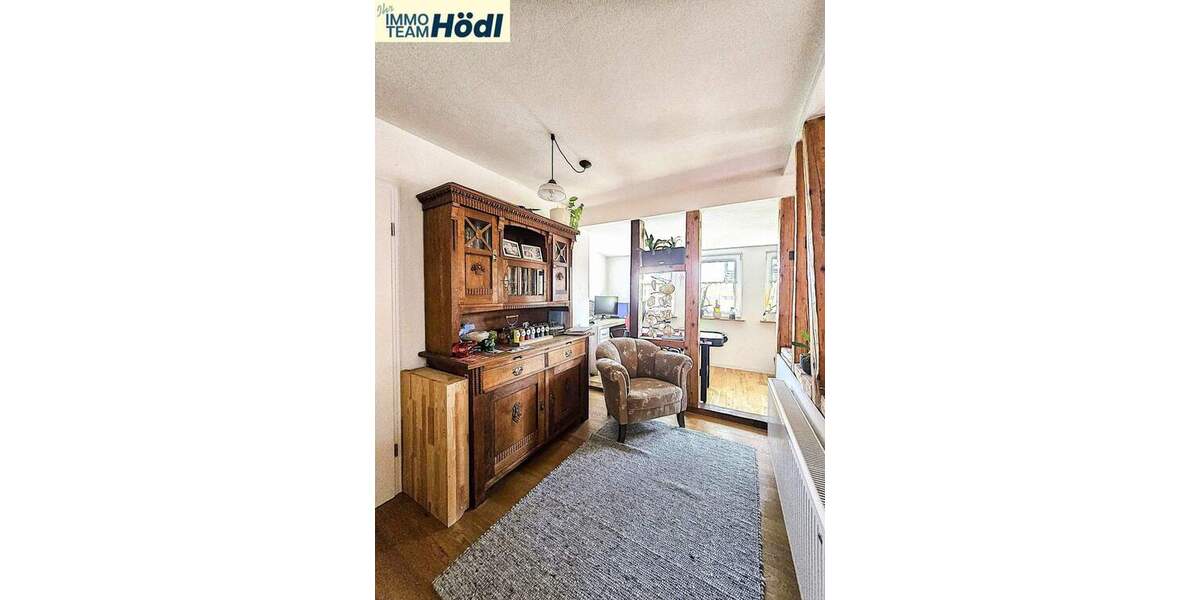 Einfamilienhaus Reutlingen Sondelfingen - 6 Zimmer, 180 m&sup2;, 670.000&euro; | Angebot:25865087