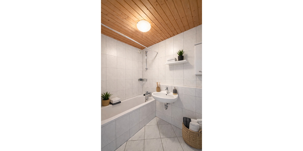 Etagenwohnung Sindelfingen Ost - 3 Zimmer, 84 m&sup2;, 269.000&euro; | Angebot:25667918