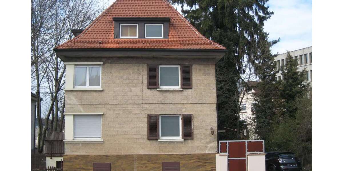 Einfamilienhaus Reutlingen Sondelfingen - 9 Zimmer, 148 m&sup2;, 580.000&euro; | Angebot:25810797