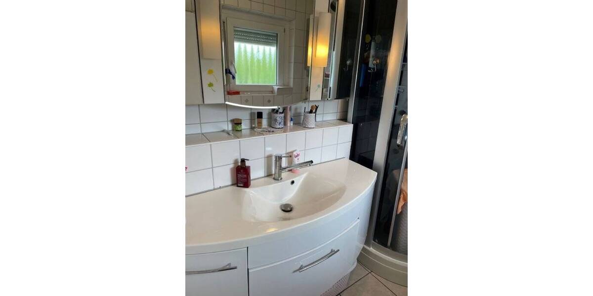 Etagenwohnung Nürtingen Oberensingen - 4 Zimmer, 90 m&sup2;, 299.000&euro; | Angebot:25773635