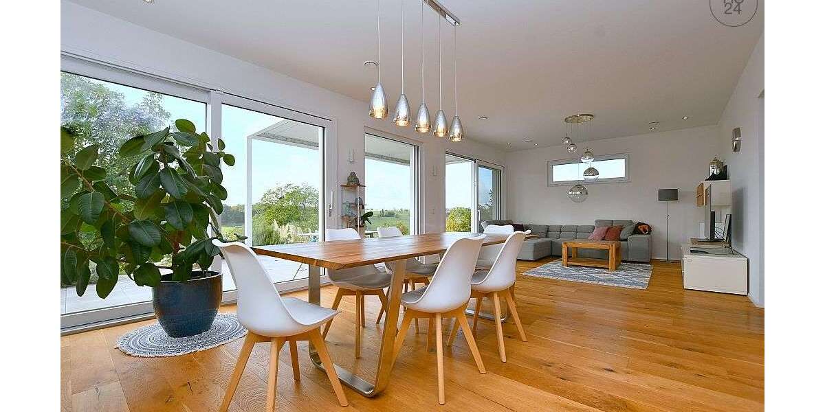 Einfamilienhaus Reutlingen-Reicheneck Reicheneck - 5.5 Zimmer, 180 m&sup2;, 3.390&euro; | Angebot:27721701