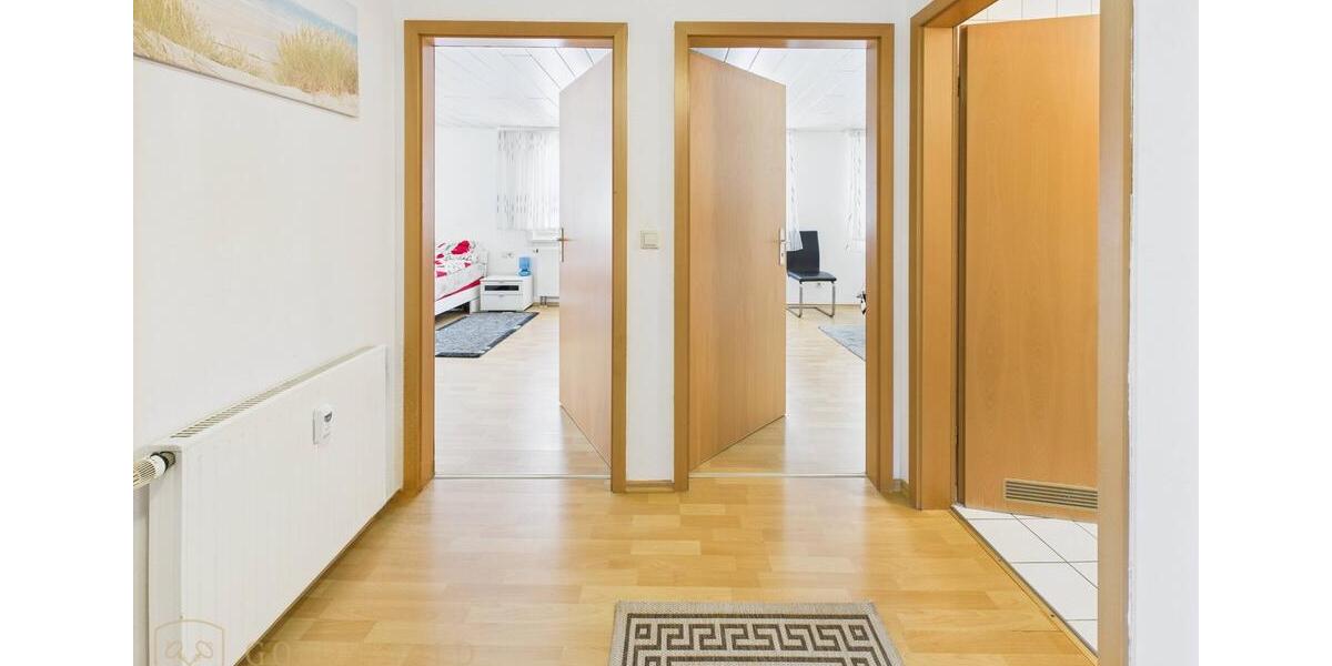 Etagenwohnung Neuffen - 3 Zimmer, 86 m&sup2;, 1.050&euro; | Angebot:24491252