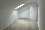 Dachgeschoßwohnung Steinenbronn - 4 Zimmer, 88 m&sup2;, 1.300&euro; | Angebot:25924862