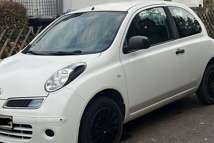 Nissan Micra 133.000 km 1.990 &euro; Nürtingen 72622
