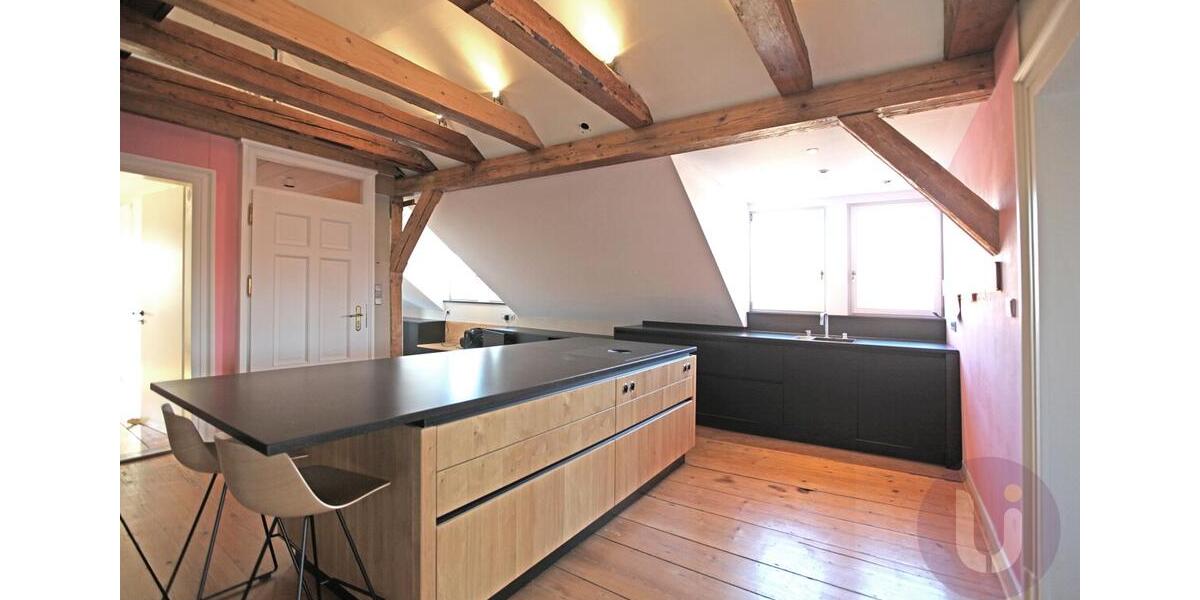 Maisonettenwohnung Nürtingen - 4.5 Zimmer, 165 m&sup2;, 1.510&euro; | Angebot:24751970