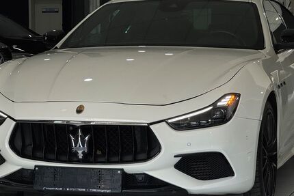 Maserati Ghibli 129.000 km 36.950 &euro; Weil im Schönbuch 71093