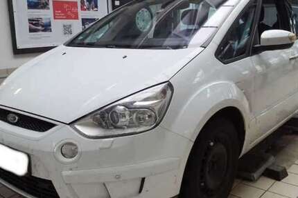 Ford S-Max 301.987 km 2.990 &euro; Holzgerlingen 71088