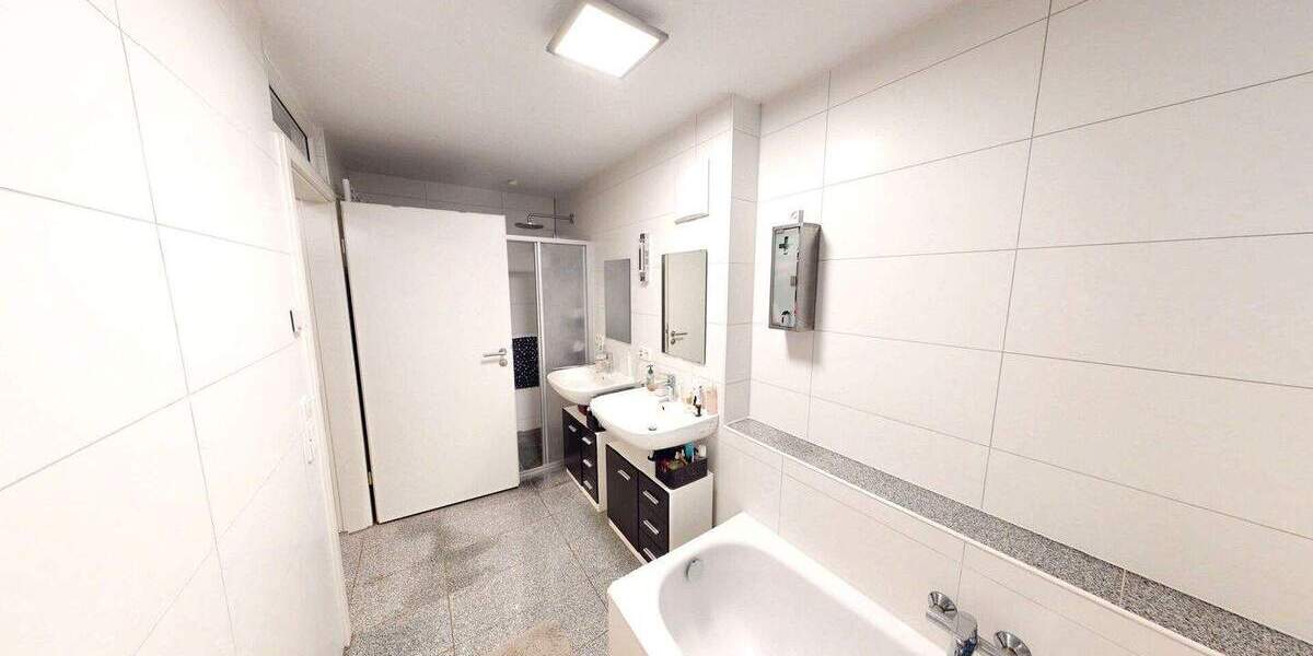 Etagenwohnung Kirchheim- Nabern Nabern - 4 Zimmer, 127 m&sup2;, 545.000&euro; | Angebot:25777374