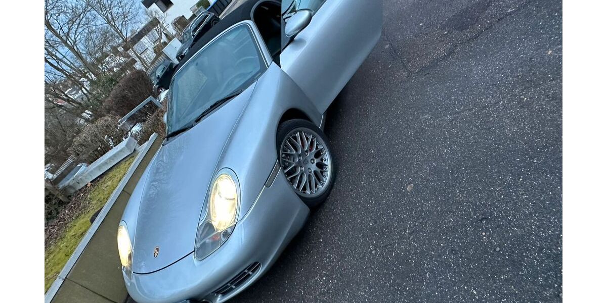 Porsche Boxster 188.000 km 18.100 &euro; Esslingen am Neckar 73733