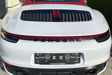 Porsche 992 10.911 km 150.911 &euro; Ofterdingen 72131