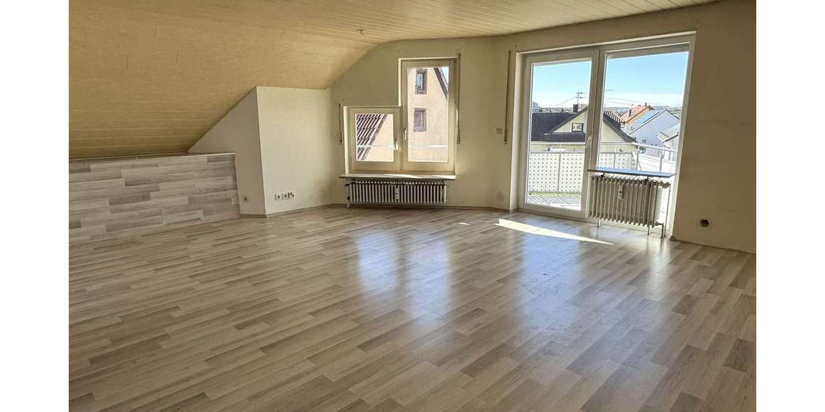 Etagenwohnung Gärtringen - 3 Zimmer, 90 m&sup2;, 279.000&euro; | Angebot:25268250