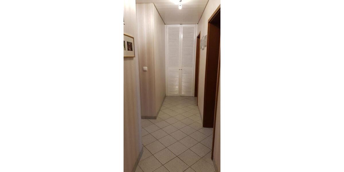 Etagenwohnung Eningen unter Achalm - 4 Zimmer, 87 m&sup2;, 338.000&euro; | Angebot:26707287
