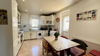 EIN ORT FÜR NEUE ERINNERUNGEN MIT MIETEINNAHMEN - Einfamilienhaus Hechingen | Angebot:25899815