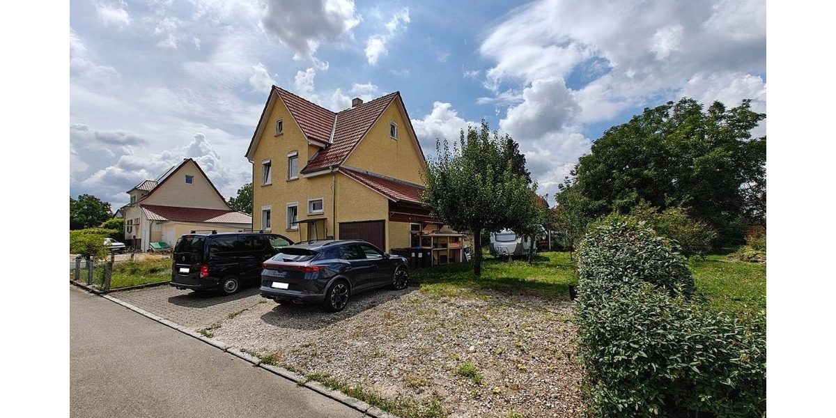 Vermietetes Einfamilienhaus in Degerschlacht mit 1.103 m² Grundstück - Einfamilienhaus Reutlingen Degerschlacht | Angebot:24690747