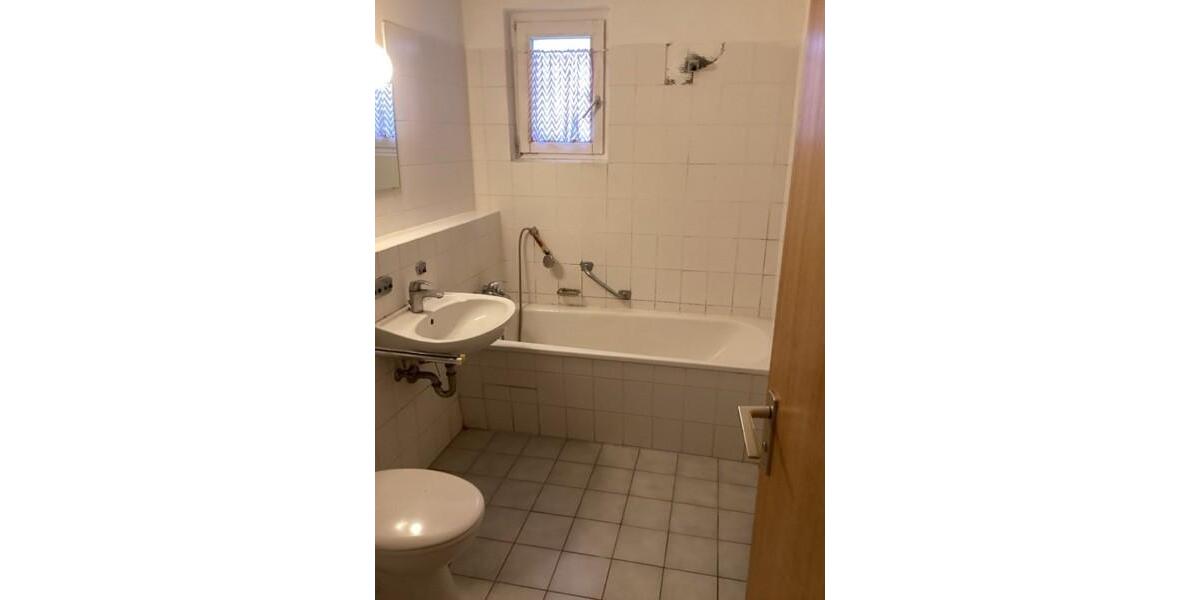 Erdgeschoßwohnung Sindelfingen - 2 Zimmer, 50 m&sup2;, 701&euro; | Angebot:26646517