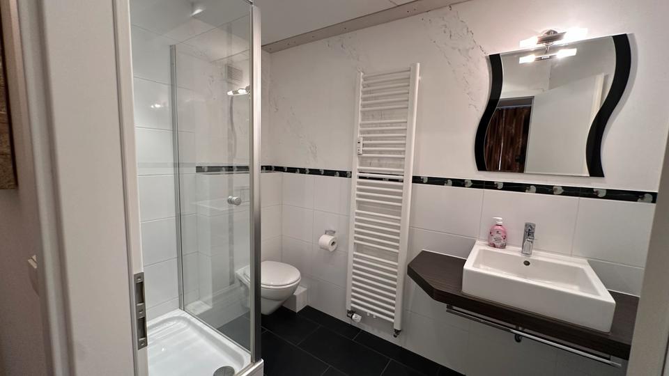 Etagenwohnung Ostfildern - 1 Zimmer, 15 m&sup2;, 60&euro; | Angebot:22192503