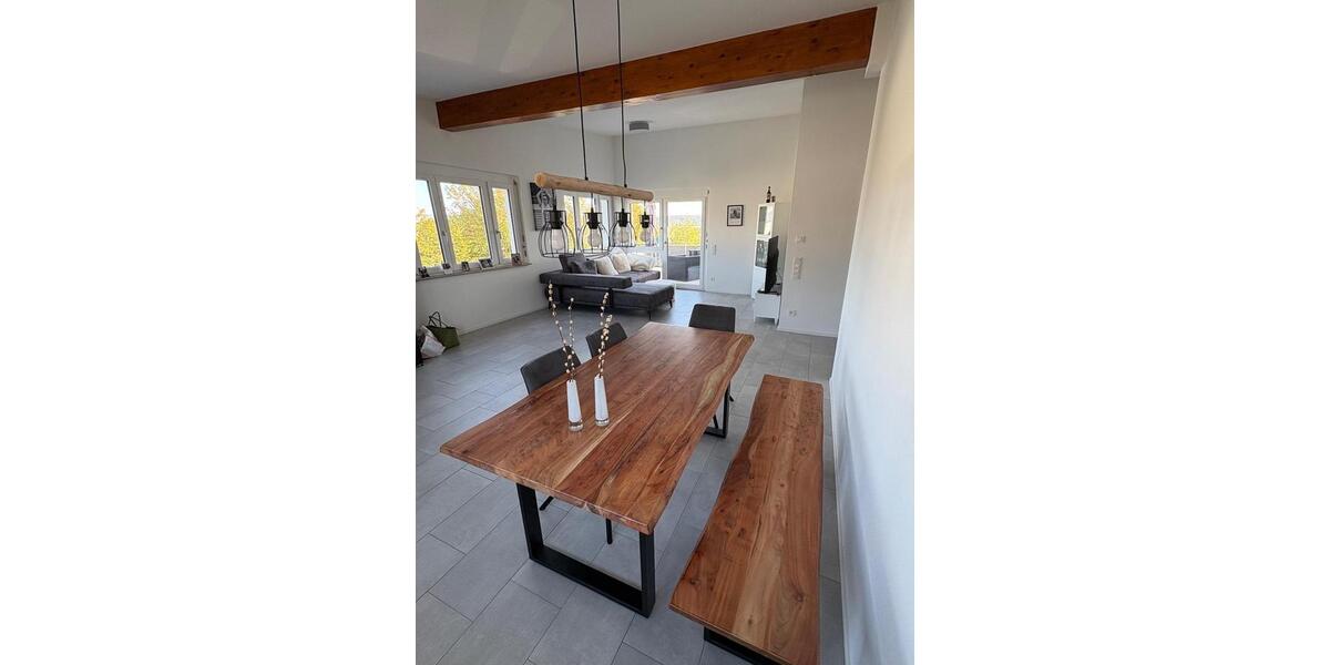 Dachgeschoßwohnung Denkendorf - 2 Zimmer, 77 m&sup2;, 1.490&euro; | Angebot:27603321