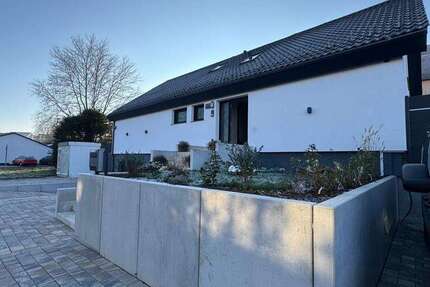 Haus Metzingen - 9 Zimmer, 300 m&sup2;, 1.590.000&euro; | Angebot:25960769