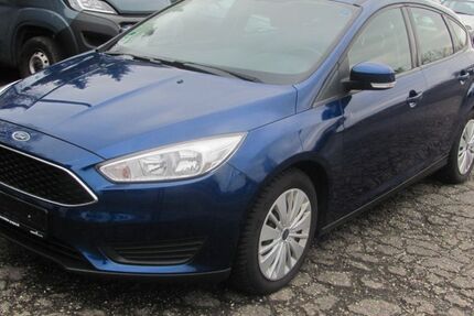 Ford Focus 131.900 km 4.990 &euro; Kirchheim unter Teck 73230