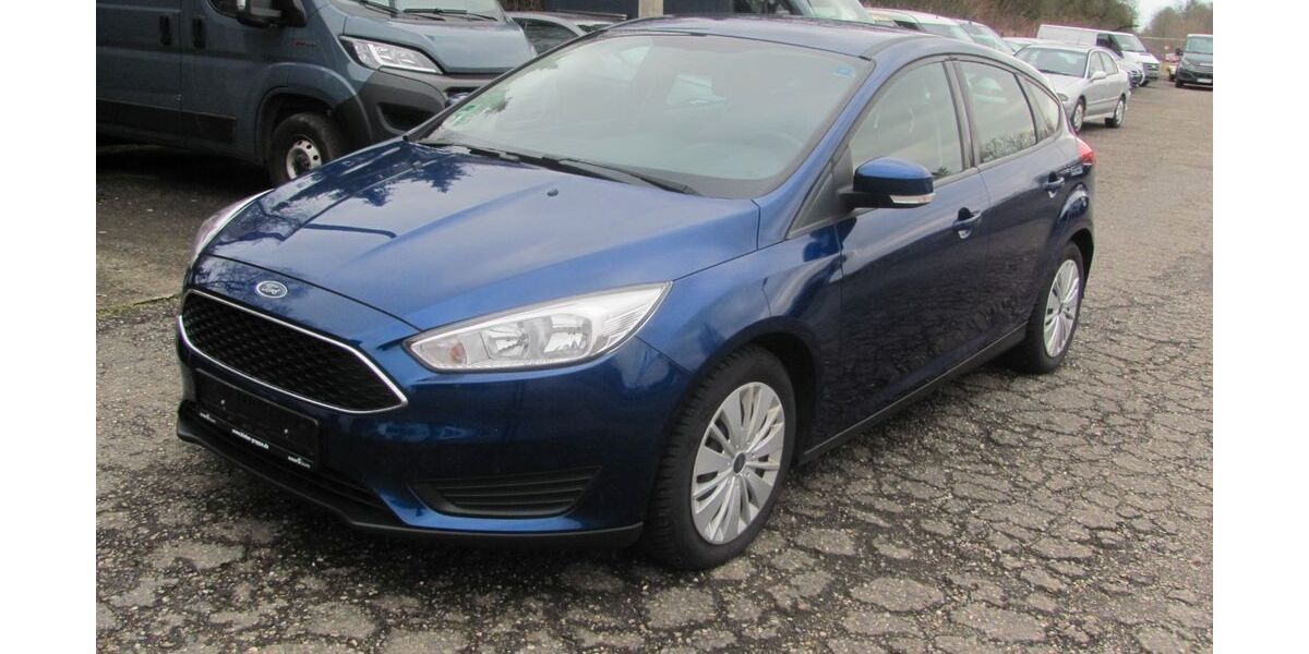 Ford Focus 131.900 km 4.990 &euro; Kirchheim unter Teck 73230