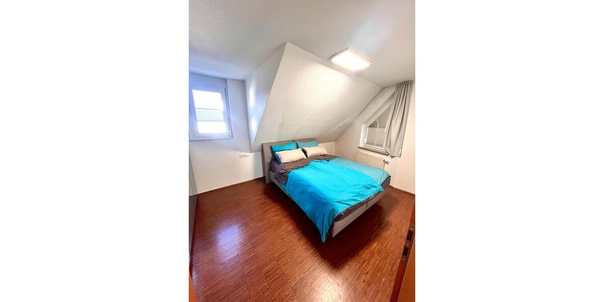 Maisonettenwohnung Gärtringen - 4.5 Zimmer, 118 m&sup2;, 2.150&euro; | Angebot:25894847