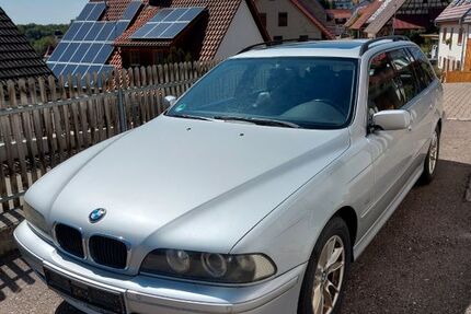 BMW 525 233.000 km 2.600 &euro; Münsingen 72525