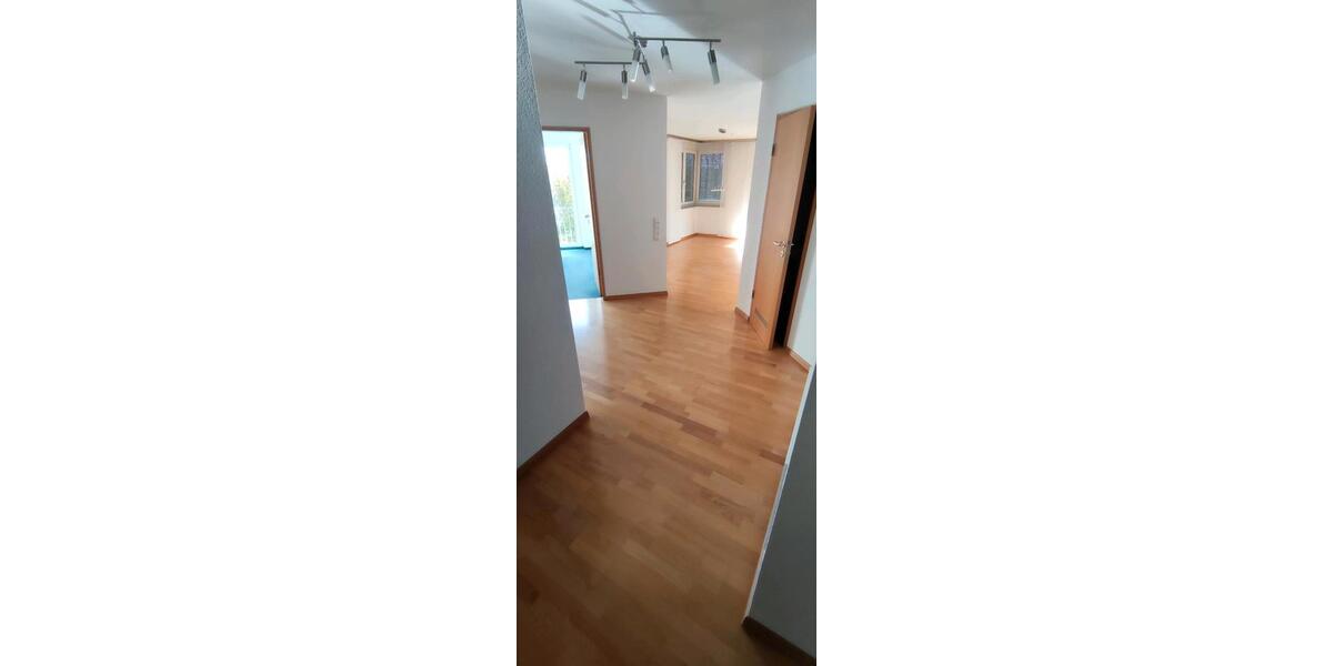 Etagenwohnung Filderstadt - 4 Zimmer, 95 m&sup2;, 414.000&euro; | Angebot:26096972