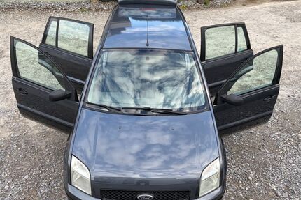 Ford Fusion 142.379 km 3.490 &euro; Böblingen 71032