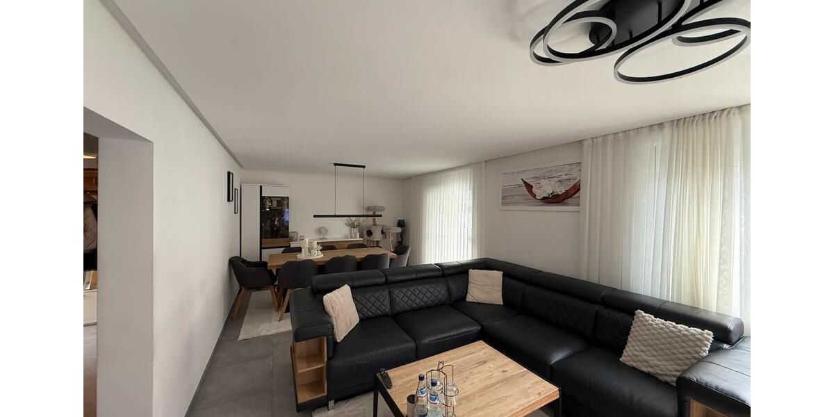 Reihenhaus Reutlingen Sondelfingen - 5.5 Zimmer, 145 m&sup2;, 529.000&euro; | Angebot:26143388