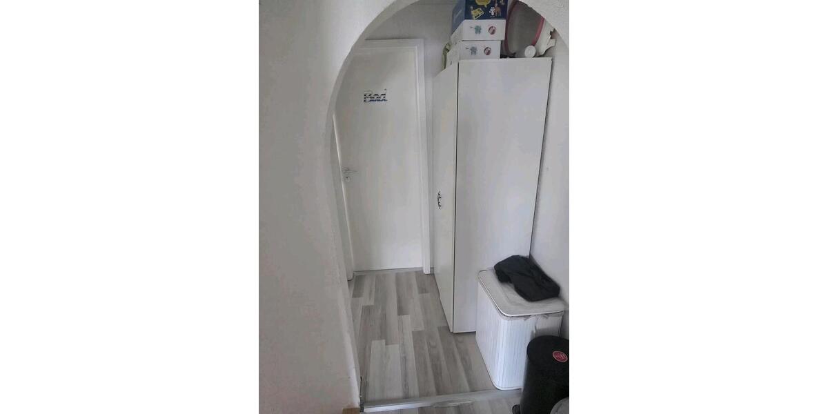 Etagenwohnung Reutlingen Orschel-Hagen - 2.5 Zimmer, 69 m&sup2;, 820&euro; | Angebot:26656553