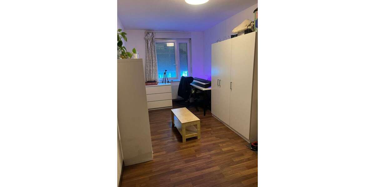 Zimmer Böblingen Flugfeld - 6 Zimmer, 690&euro; | Angebot:26032785