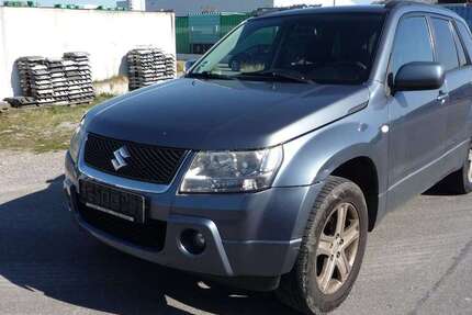 Suzuki Grand Vitara 172.000 km 3.999 &euro; Mössingen 72116