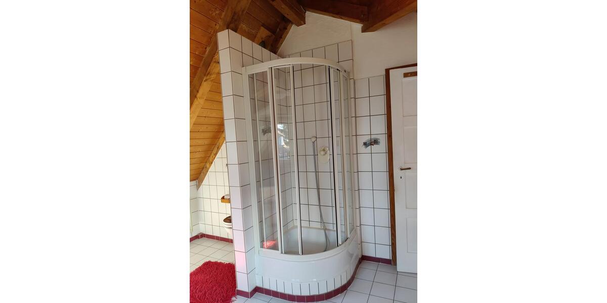 Maisonettenwohnung Tübingen Derendingen - 4 Zimmer, 160 m&sup2;, 2.500&euro; | Angebot:25407829