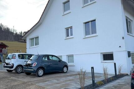 Haus Burladingen - 9 Zimmer, 282 m&sup2;, 648.000&euro; | Angebot:27082731