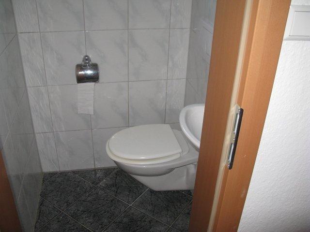 Erdgeschoßwohnung Hildrizhausen - 3 Zimmer, 87 m&sup2;, 860&euro; | Angebot:26047532