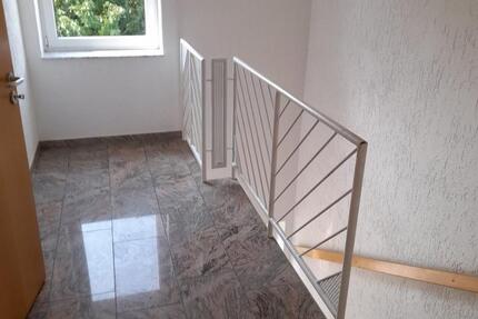 Wohnung Engstingen - 3 Zimmer, 97 m&sup2;, 660&euro; | Angebot:25960849