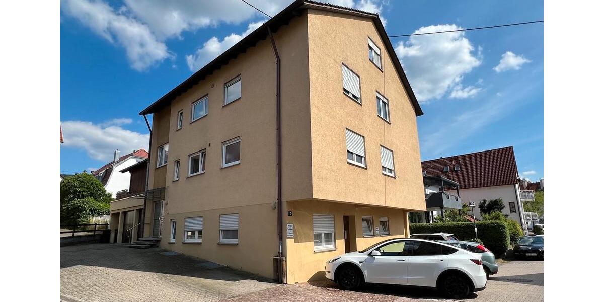 Etagenwohnung Eningen unter Achalm - 3 Zimmer, 74 m&sup2;, 1.285&euro; | Angebot:26041296